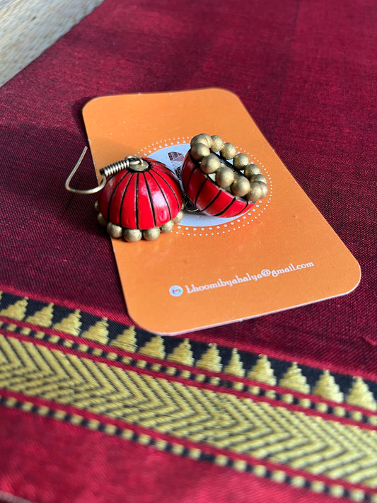 Narayanpet saree with terracotta jhumkka