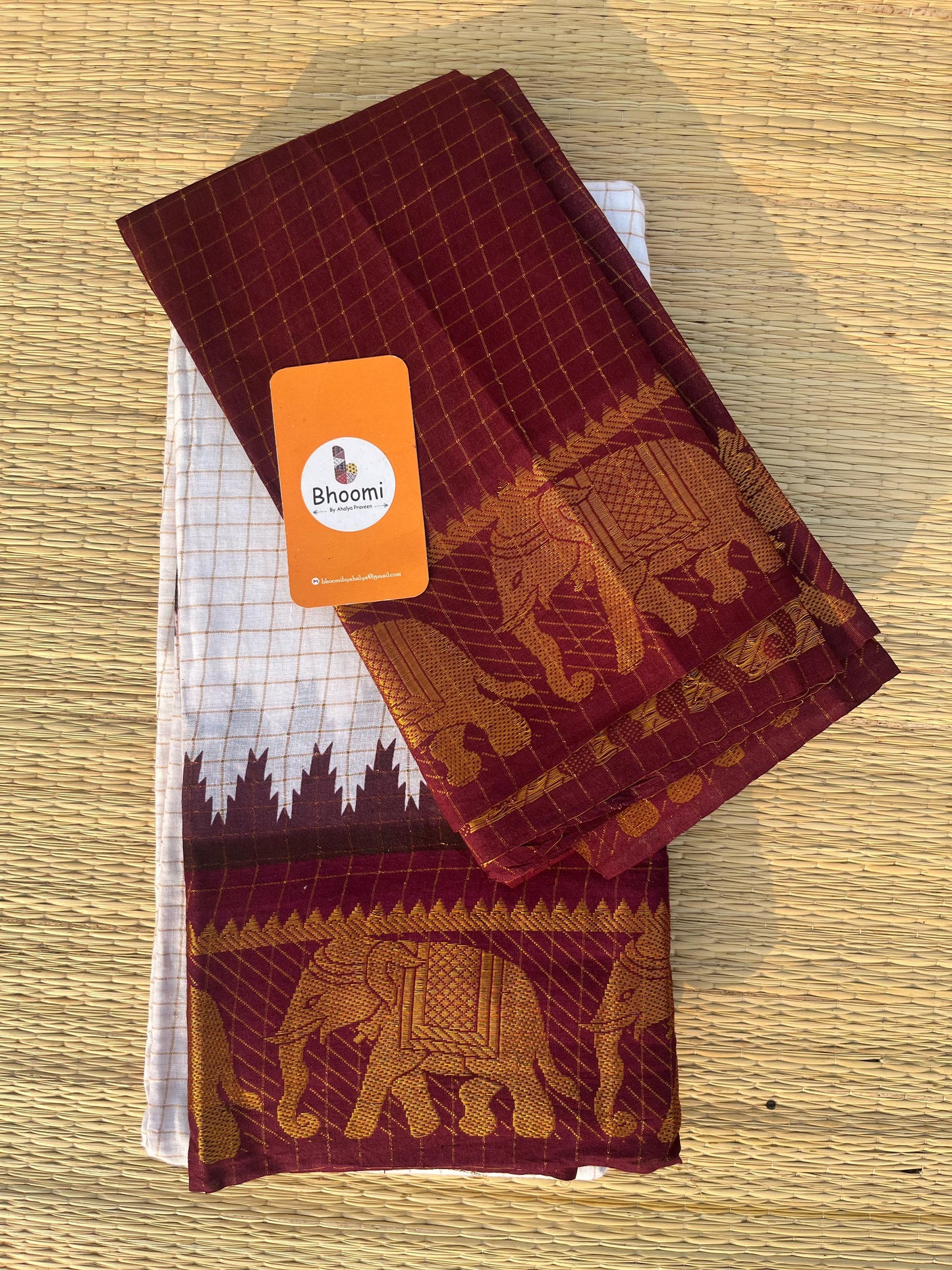 SUNGUDI COTTON SAREE (Off White and Dark maroon)