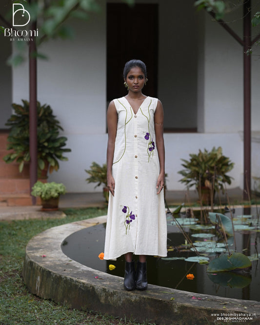 A-LINE FROCK -- KAKKAPOOVU