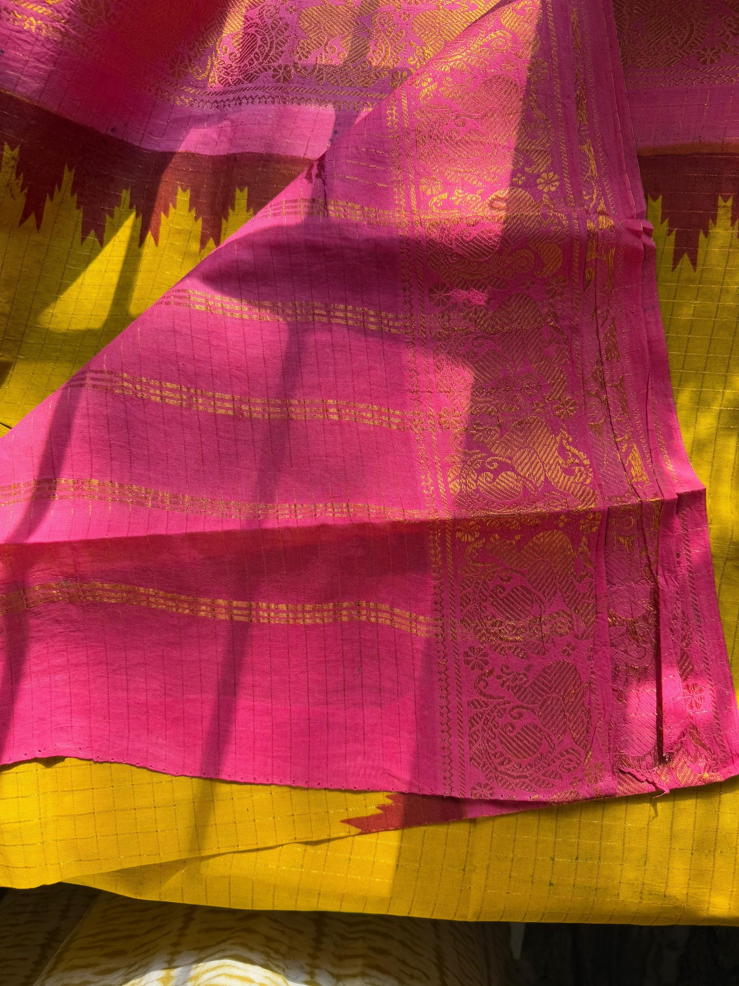 Ganga Jamuna Sungudi Saree ( Blue / Yellow border)