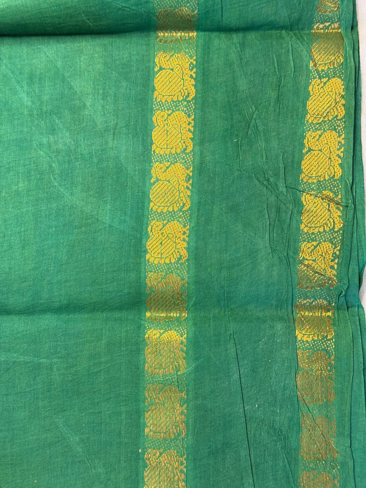 Adyar Sungudi cotton saree (Yellow and Green)