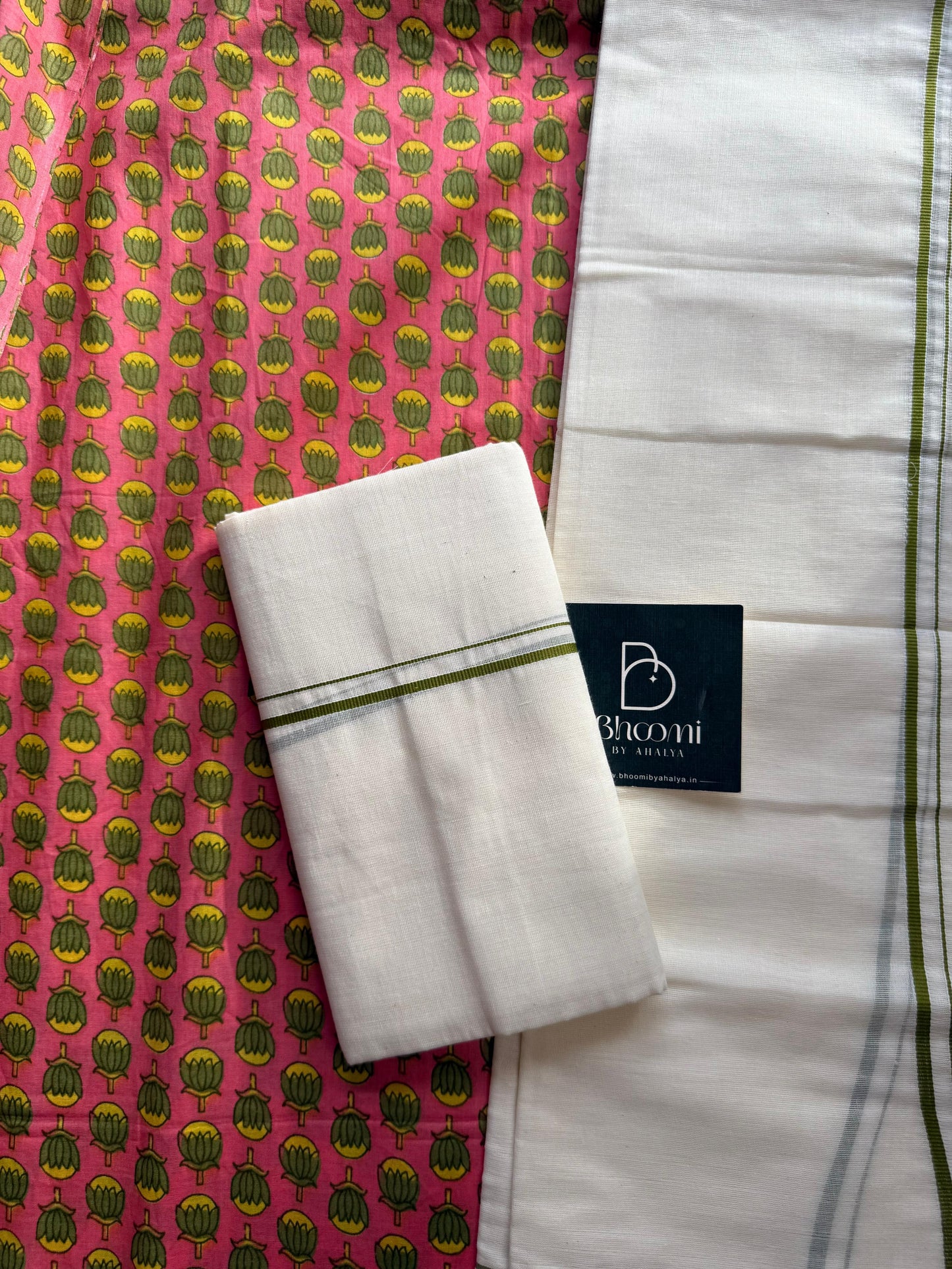 Puliyila kara Set mundu