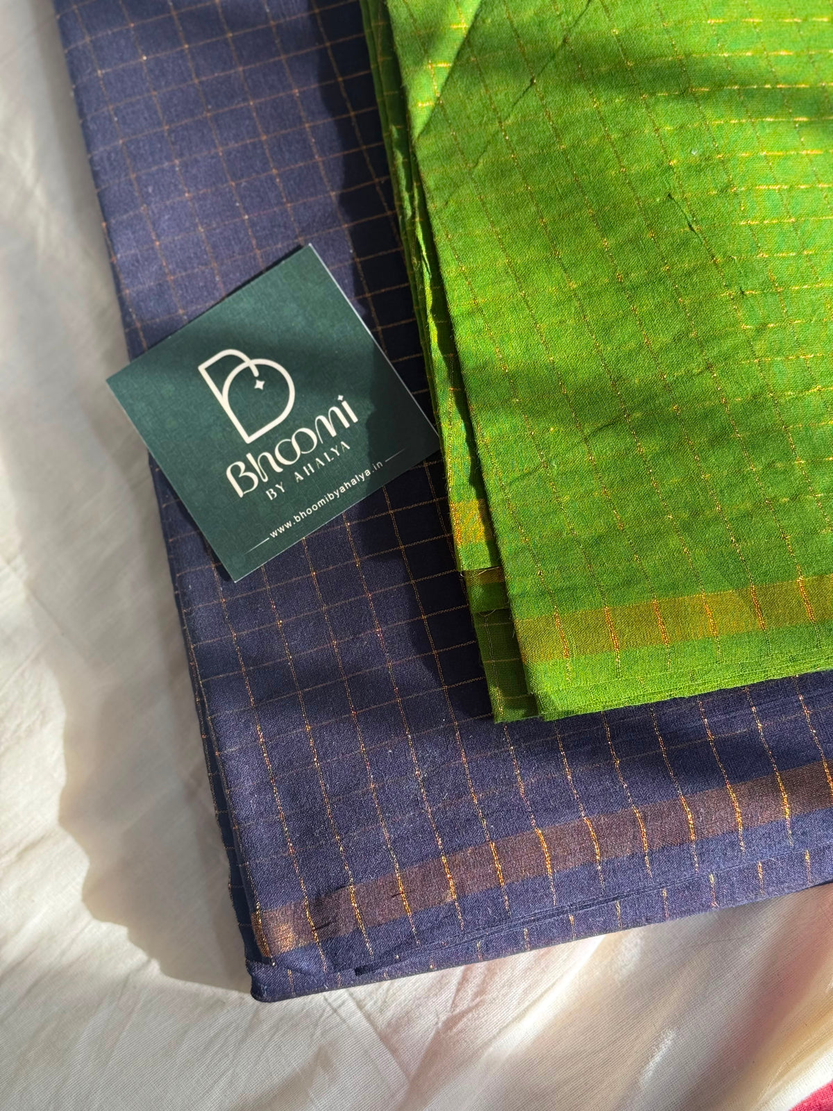 Petex Sungudi Saree ( Navy blue Saree and olive green blouse )