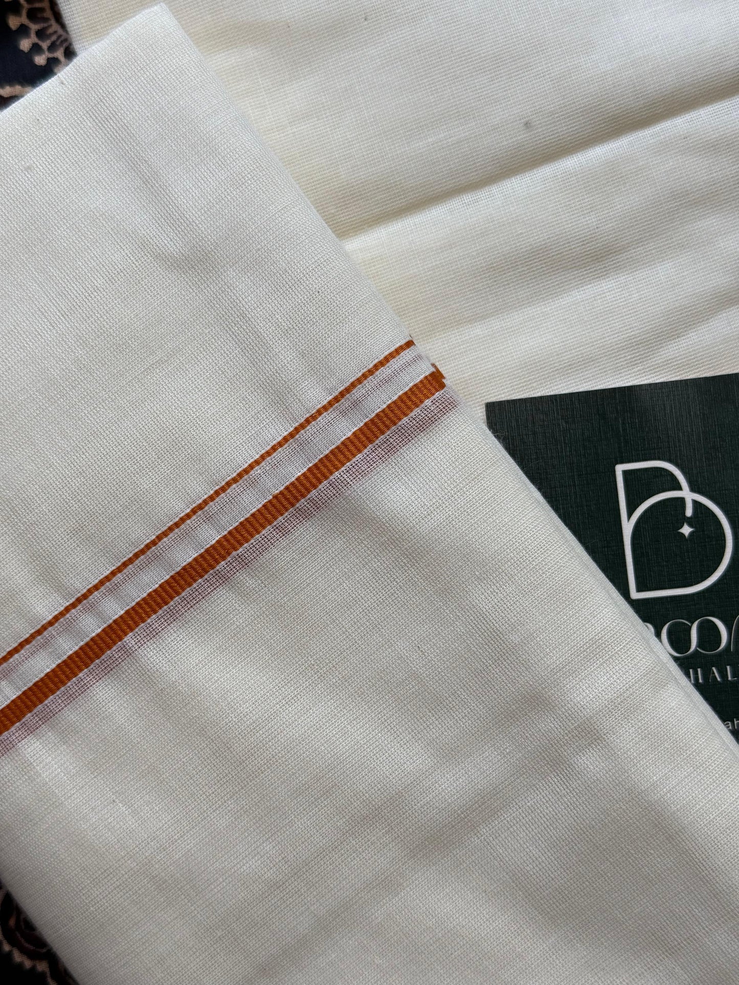 Puliyila kara Set mundu