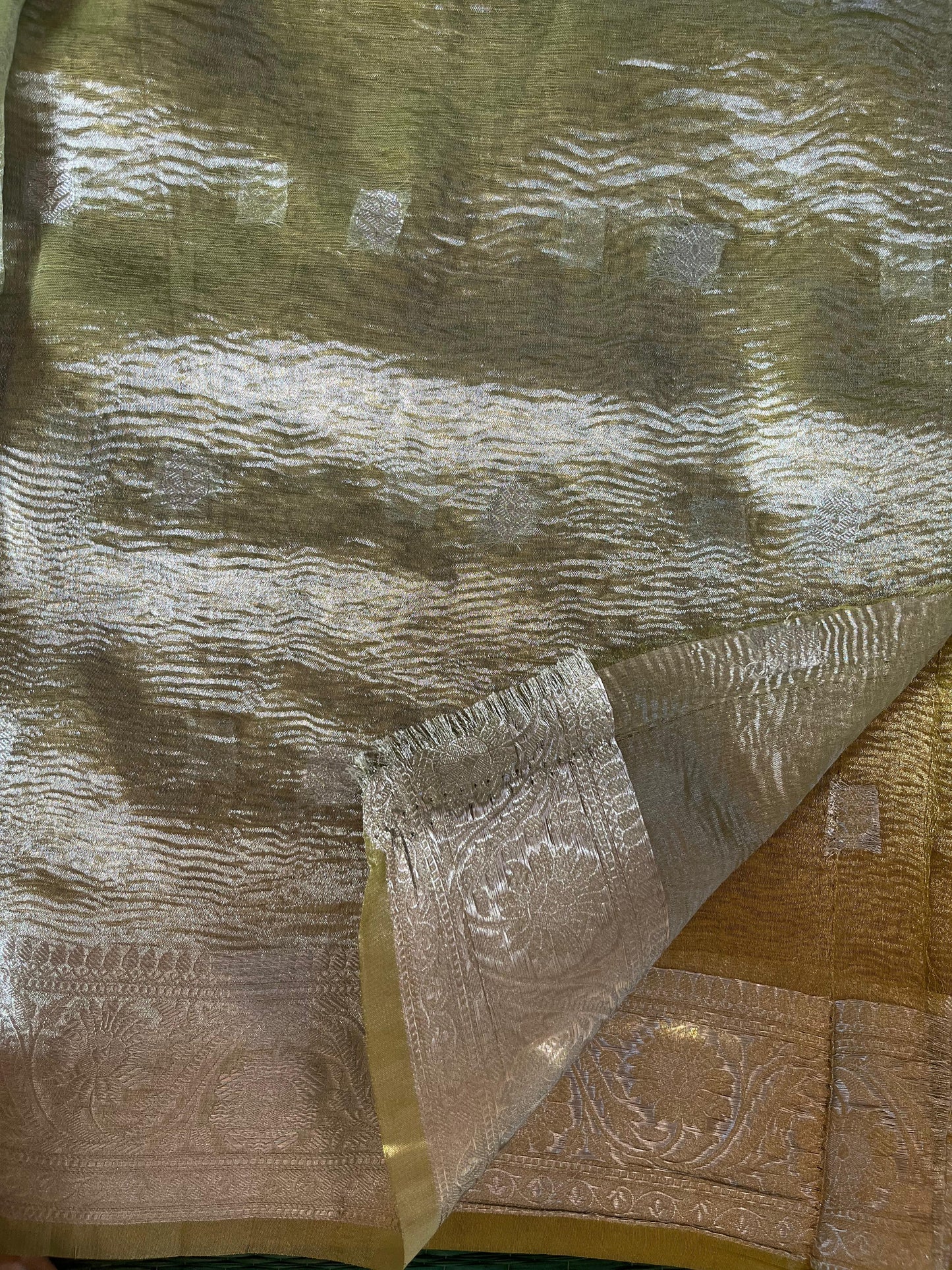 BANARASI CRUSHED TISSUE SEMI-SILK SASREE