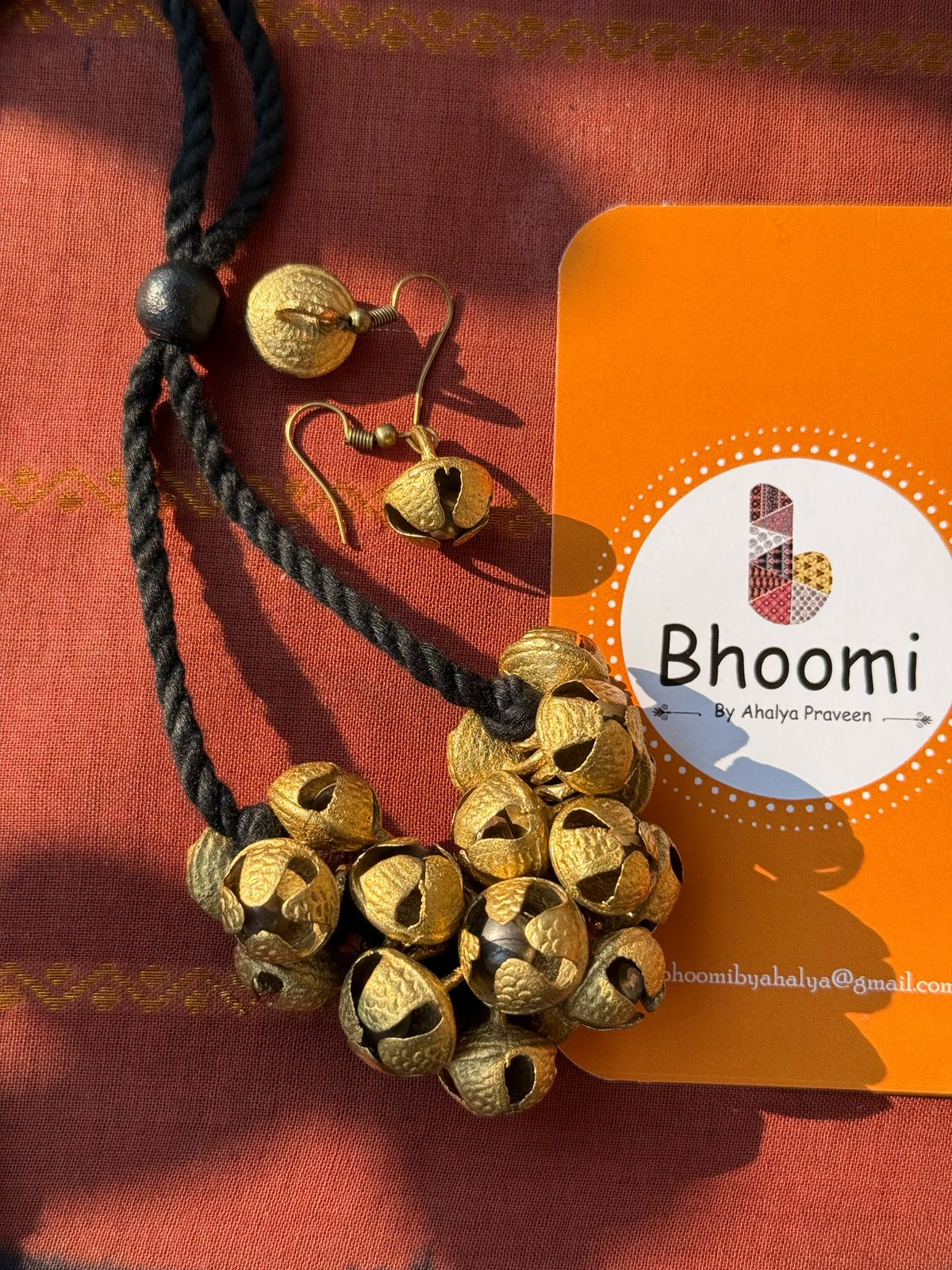 Sungudi cotton paired with chilanga jewels