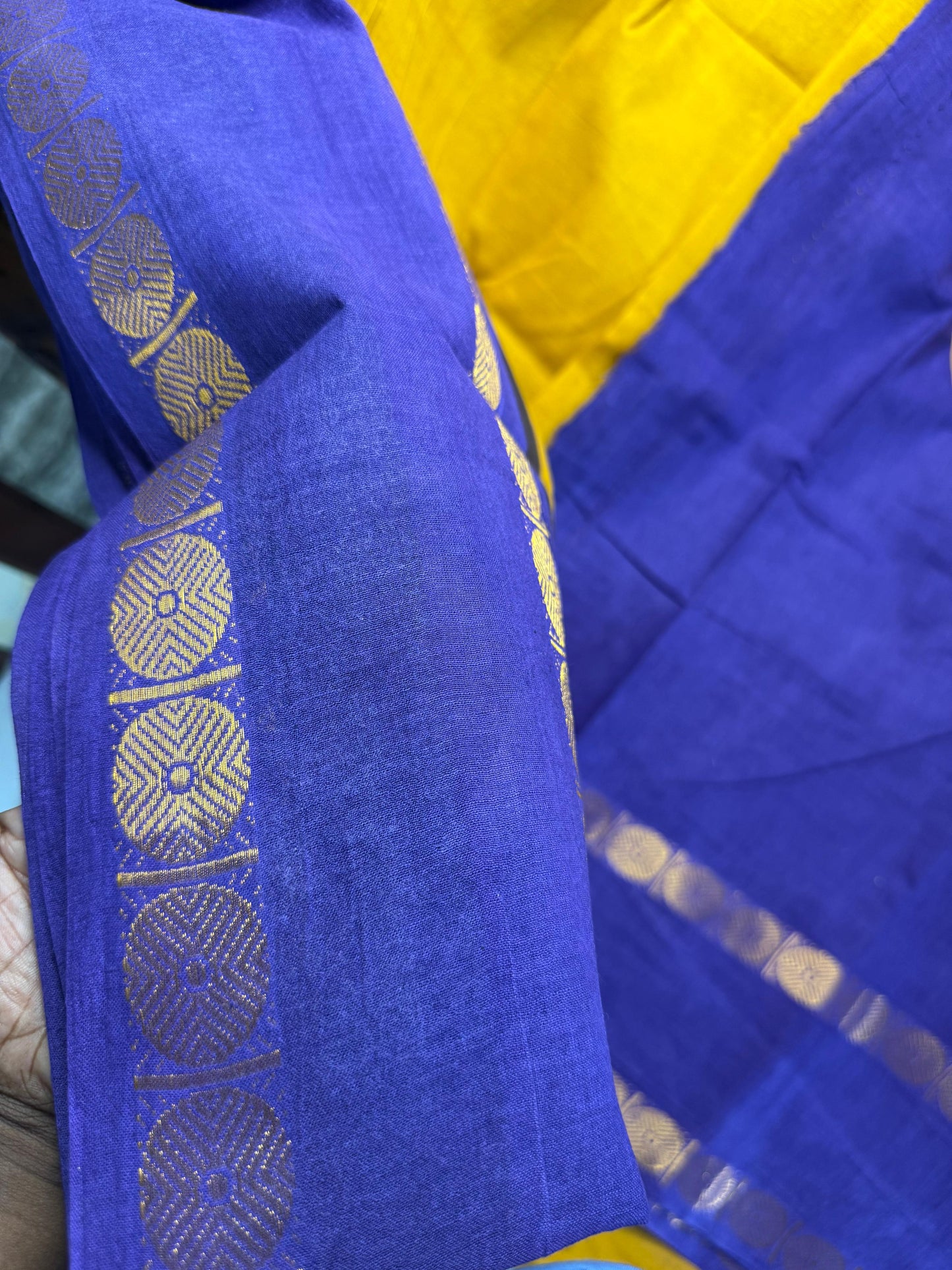 Adyar Sungudi Cotton saree ( Mango yellow and Lavender )