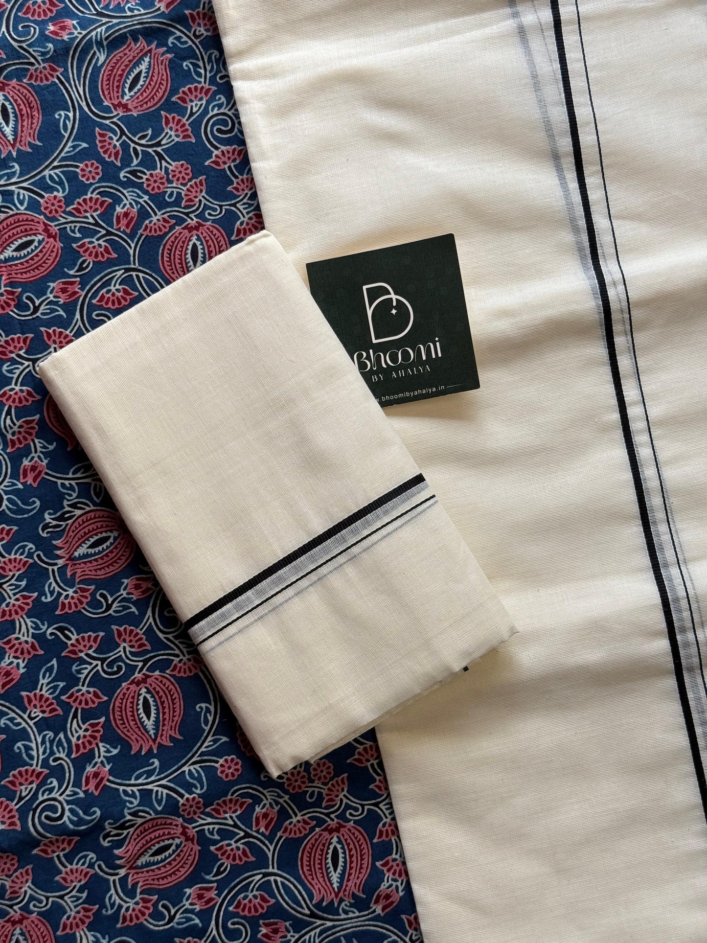 Puliyila kara Set mundu ( Black )