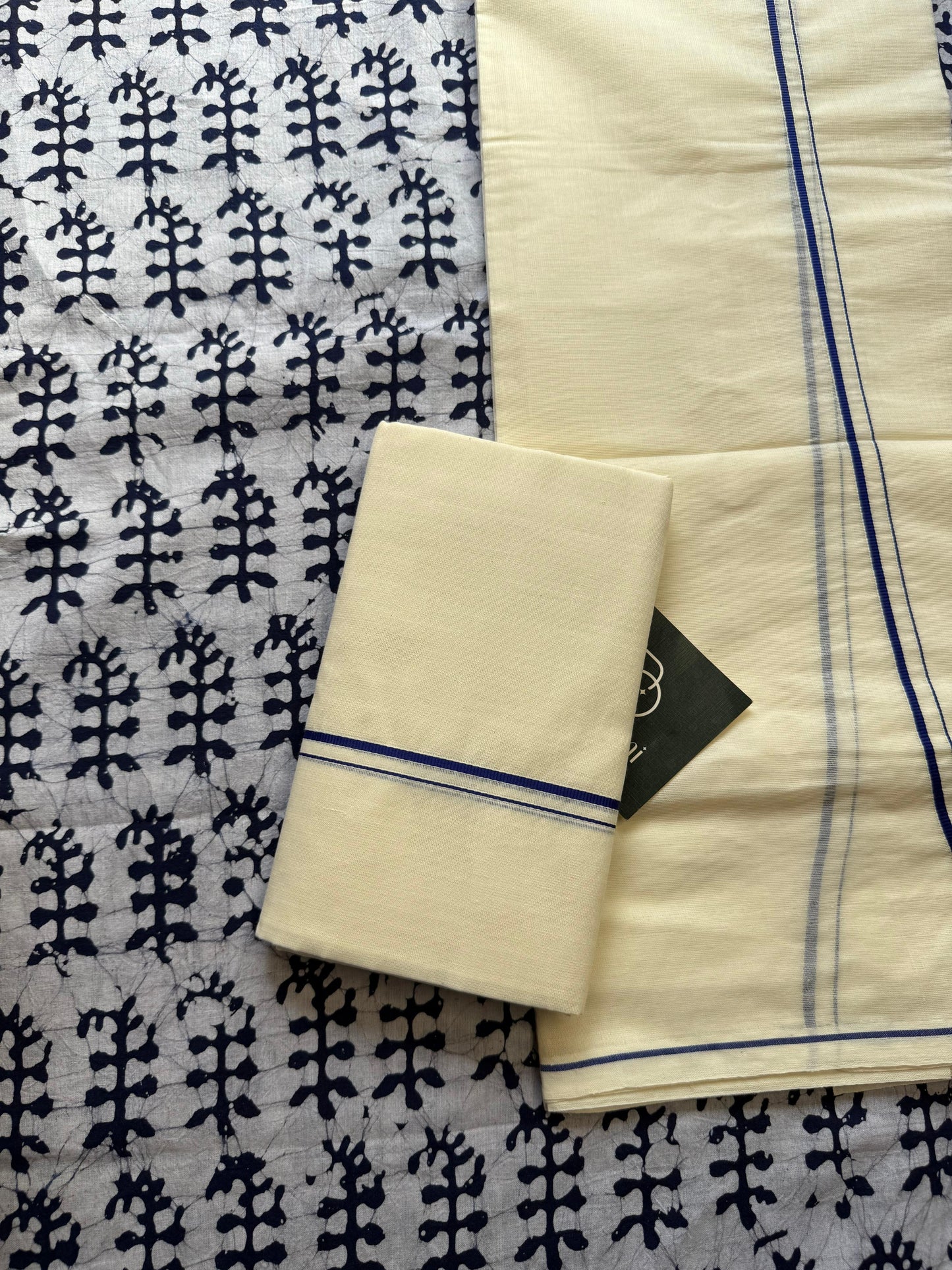 Puliyila kara Set mundu ( Blue )