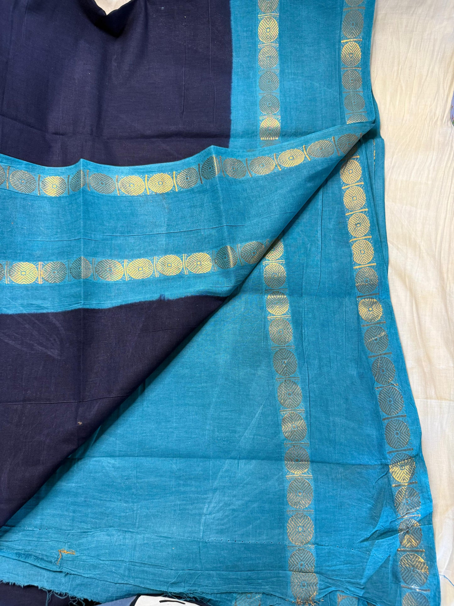 Adyar Sungudi Cotton Saree (Navy blue and sky blue)